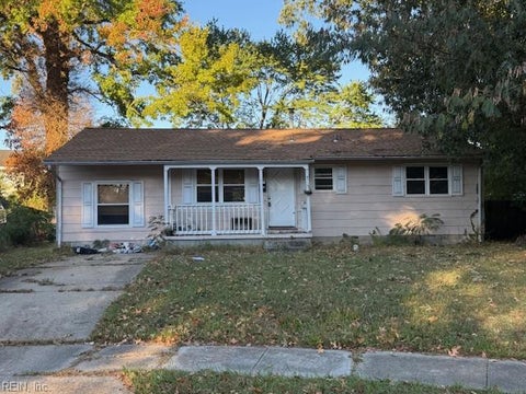 Photo of 4600 Lind Street, Norfolk, VA 23513 (MLS # 10658731)
