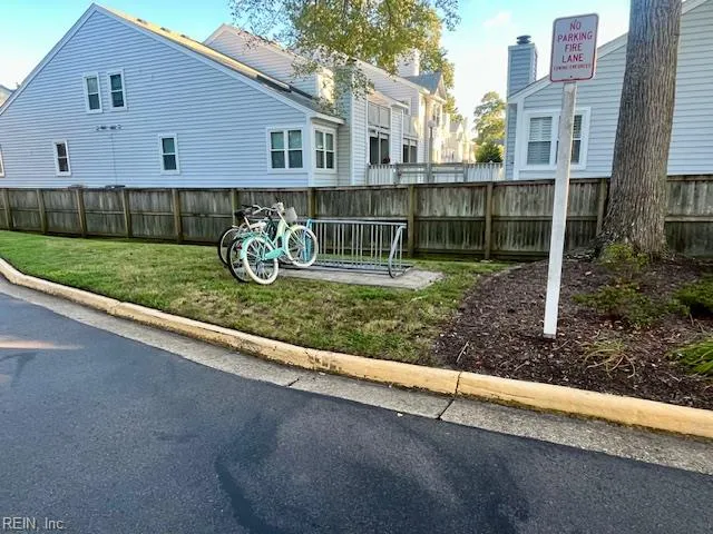 Virginia Beach, Virginia 23451, United States, 3 Bedrooms Bedrooms, ,2 BathroomsBathrooms,Residential,Active,207240