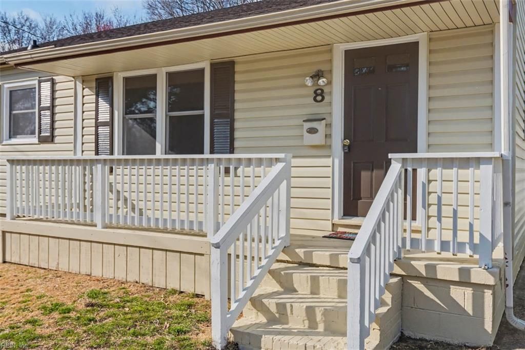 Photo of 8 Tallwood Drive, Hampton, VA 23666 (MLS # 10624368)