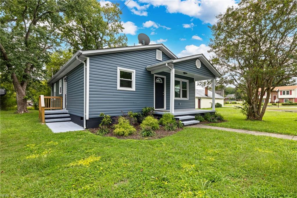 Photo of 212 Turner Street, Emporia, VA 23847 (MLS # 10655626)