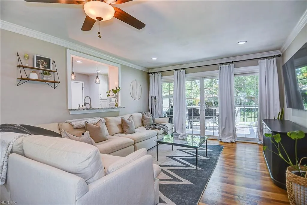 Virginia Beach, Virginia 23452, United States, 3 Bedrooms Bedrooms, ,2 BathroomsBathrooms,Residential,Pending,119029