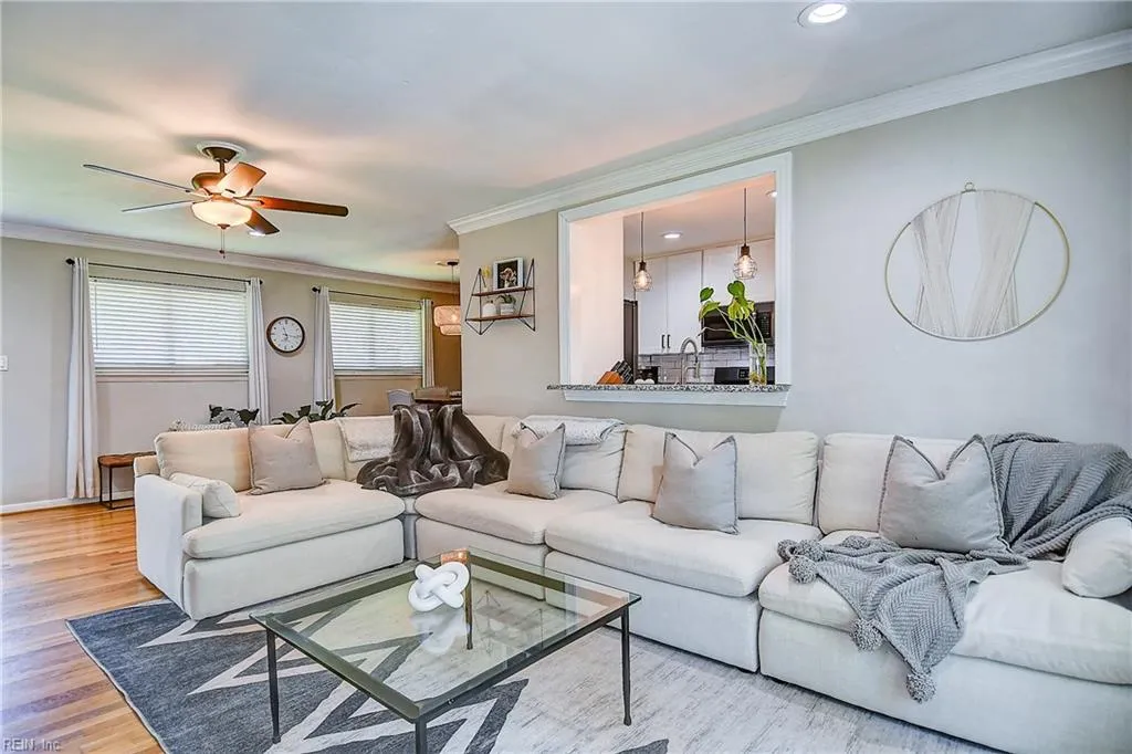 Virginia Beach, Virginia 23452, United States, 3 Bedrooms Bedrooms, ,2 BathroomsBathrooms,Residential,Pending,119029