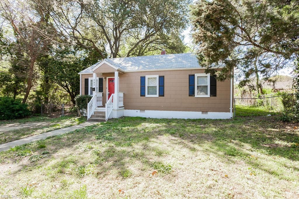 Photo of 593 Thole Street, Norfolk, VA 23505 (MLS # 10613017)