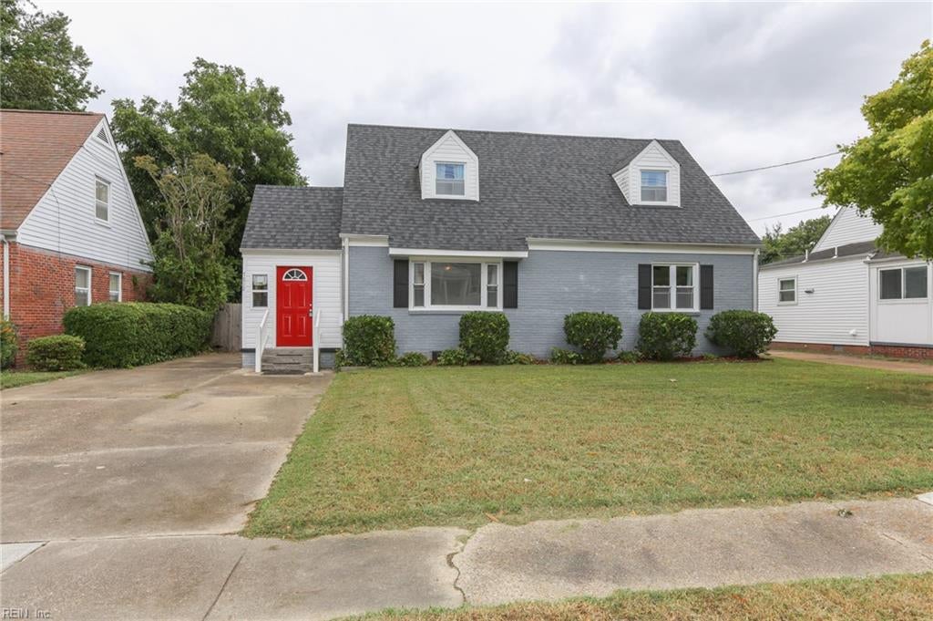Photo of 7812 Restmere Road, Norfolk, VA 23505 (MLS # 10655482)