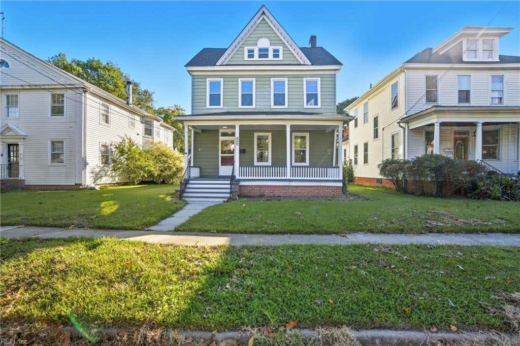 Photo of 221 Mt Vernon Avenue, Portsmouth, VA 23707 (MLS # 10640831)