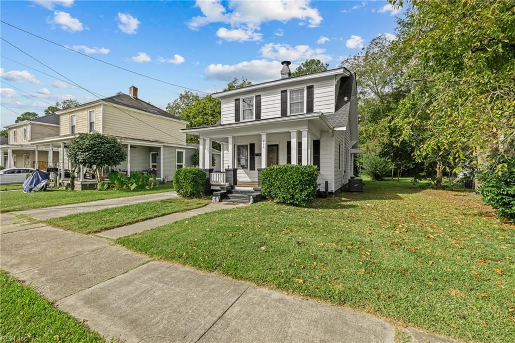 Photo of 203 Saint James Avenue, Suffolk, VA 23434 (MLS # 10615449)