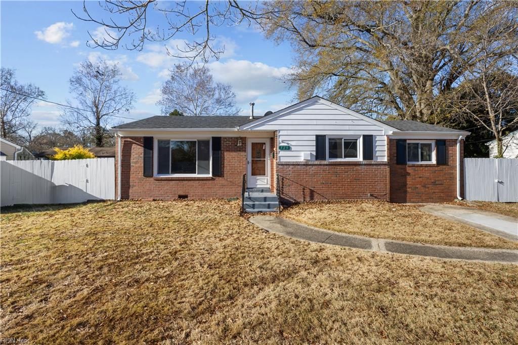 Photo of 529 Aragona Boulevard, Virginia Beach, VA 23462 (MLS # 10613213)