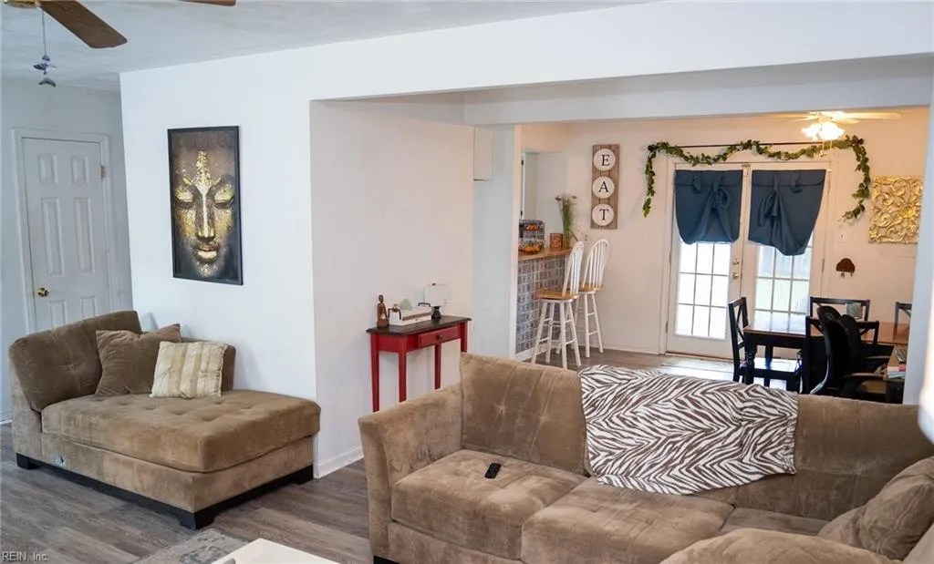 Portsmouth, Virginia 23701, United States, 3 Bedrooms Bedrooms, ,3 BathroomsBathrooms,Residential,Active,195437