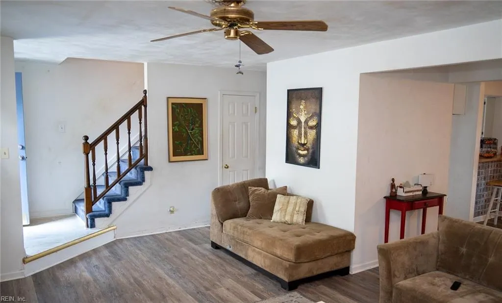 Portsmouth, Virginia 23701, United States, 3 Bedrooms Bedrooms, ,3 BathroomsBathrooms,Residential,Active,195437