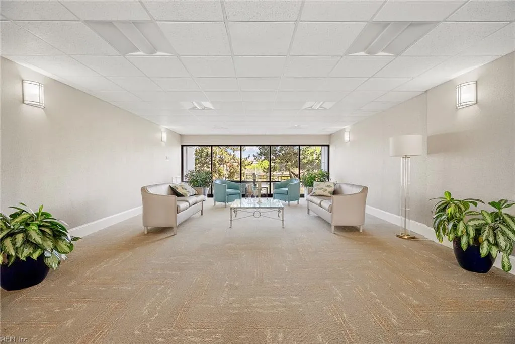 Virginia Beach, Virginia 23451, United States, 3 Bedrooms Bedrooms, ,2 BathroomsBathrooms,Residential,Active,177149