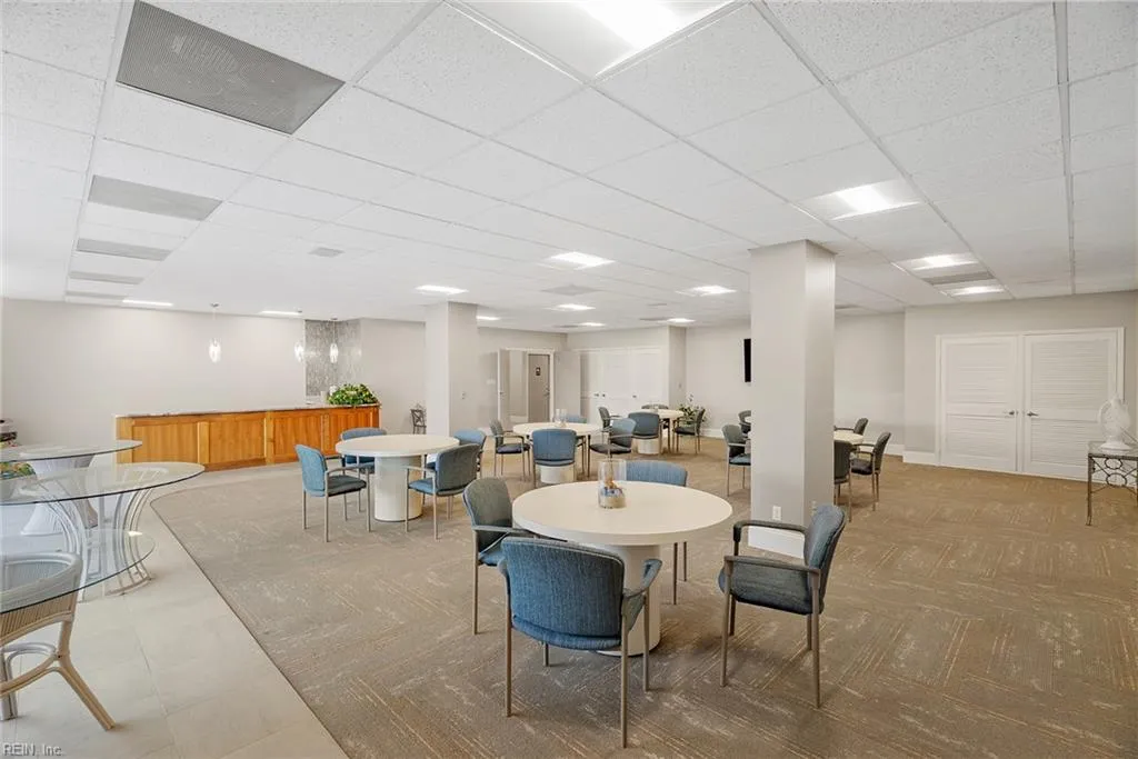 Virginia Beach, Virginia 23451, United States, 3 Bedrooms Bedrooms, ,2 BathroomsBathrooms,Residential,Active,177149