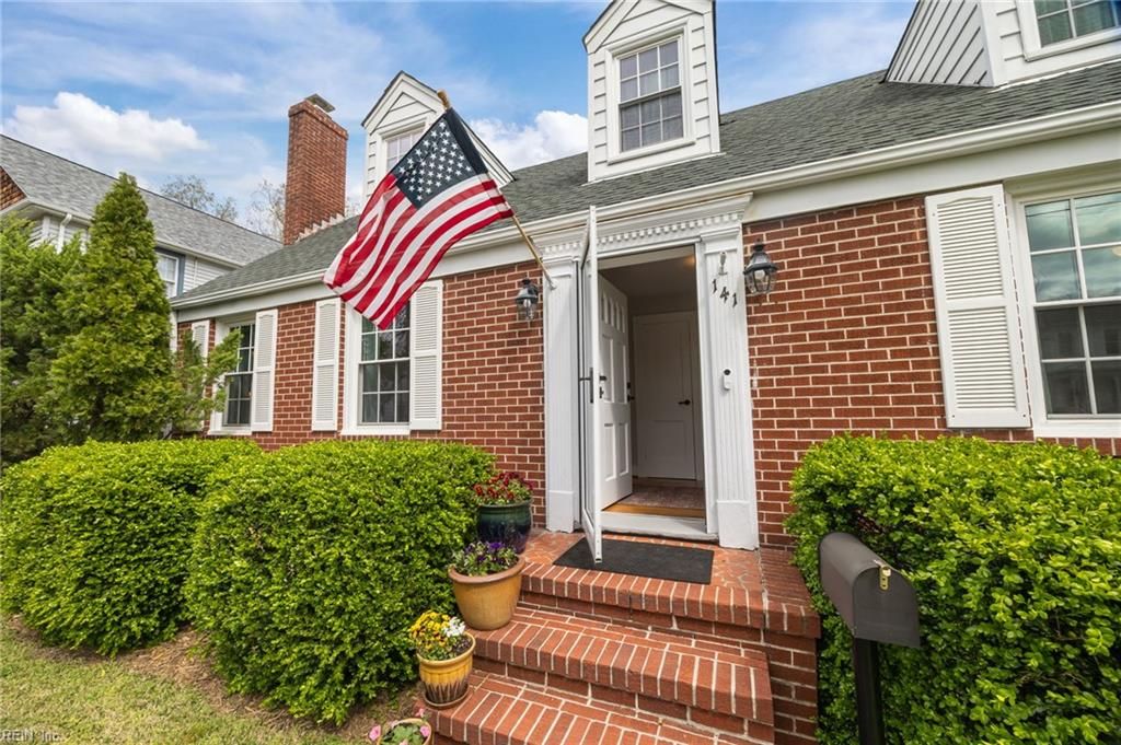 Photo of 141 Broad Street, Portsmouth, VA 23707 (MLS # 10628526)