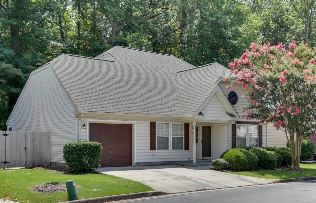 Photo of 1133 Lady Ashley Drive, Chesapeake, VA 23320 (MLS # 10636476)