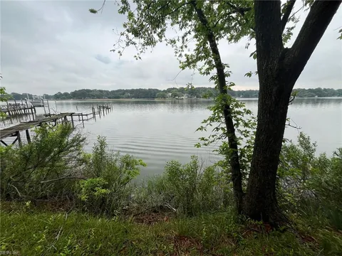 MLS: 10582643
