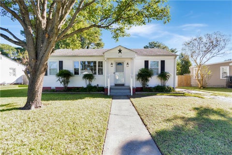 Photo of 103 Hodges Manor Road, Portsmouth, VA 23703 (MLS # 10659204)