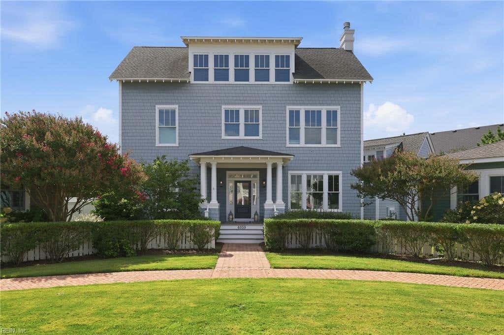 Photo of 4859 Coventry Lane, Norfolk, VA 23518 (MLS # 10646790)