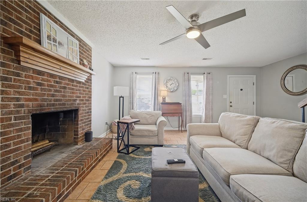 Photo of 1616 Rechter Court, Virginia Beach, VA 23454 (MLS # 10652615)