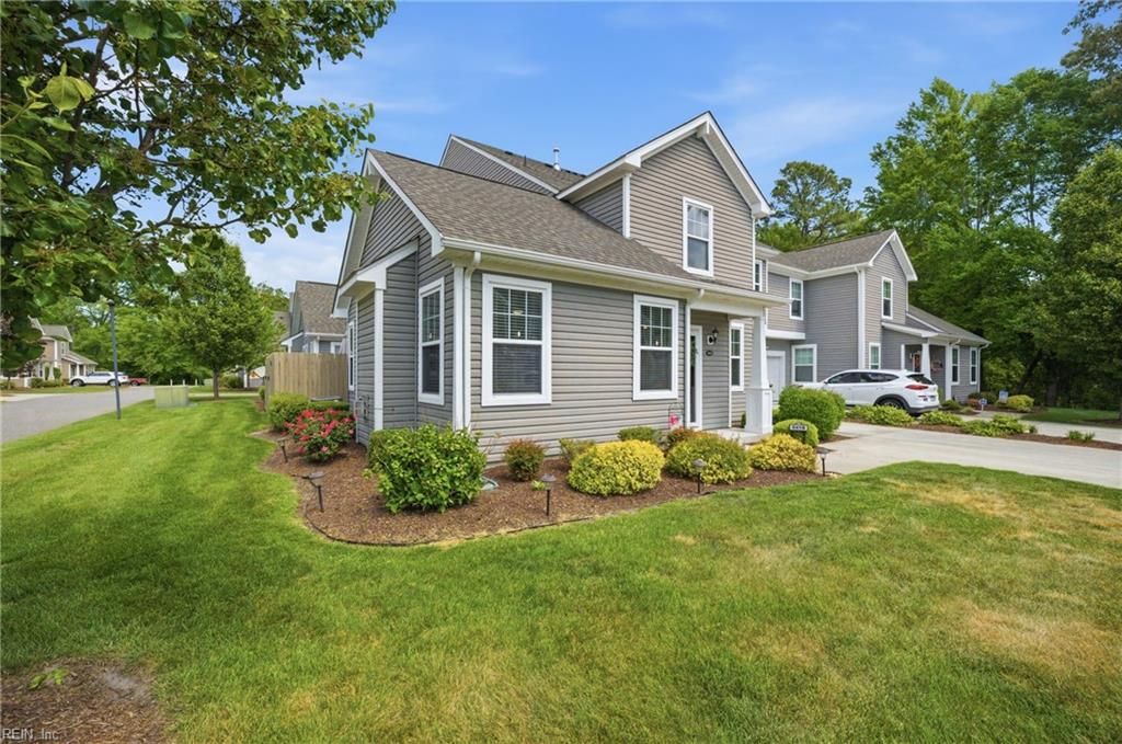 Photo of 941 Vineyard Place #B, Suffolk, VA 23435 (MLS # 10631717)