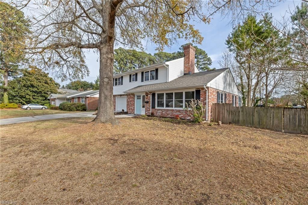 Photo of 1912 Meredith Road, Virginia Beach, VA 23455 (MLS # 10613998)