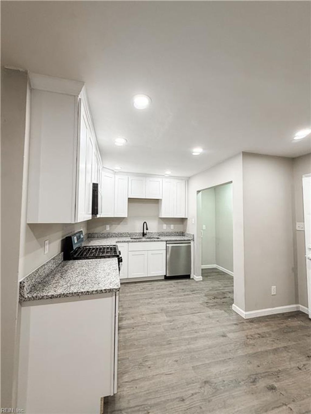 Photo of 833 Scott Street, Norfolk, VA 23502 (MLS # 10621031)