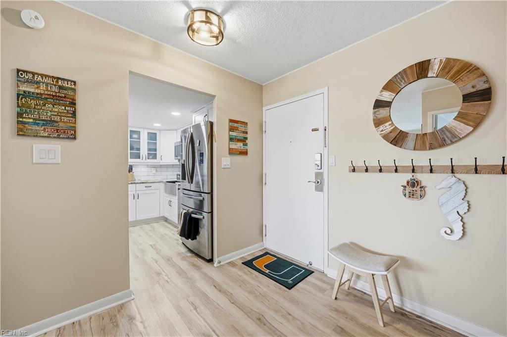Photo of 500 Pacific Avenue #401, Virginia Beach, VA 23451 (MLS # 10634396)