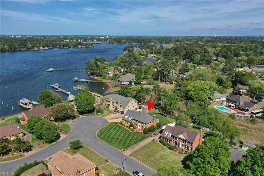 Photo of 3707 Sandpiper Lane, Chesapeake, VA 23325 (MLS # 10629280)