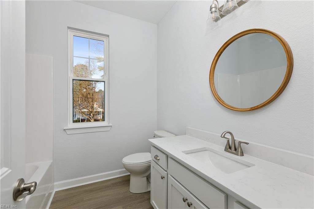 Chesapeake, Virginia 23322, United States, 5 Bedrooms Bedrooms, ,4 BathroomsBathrooms,Residential,Active,64725