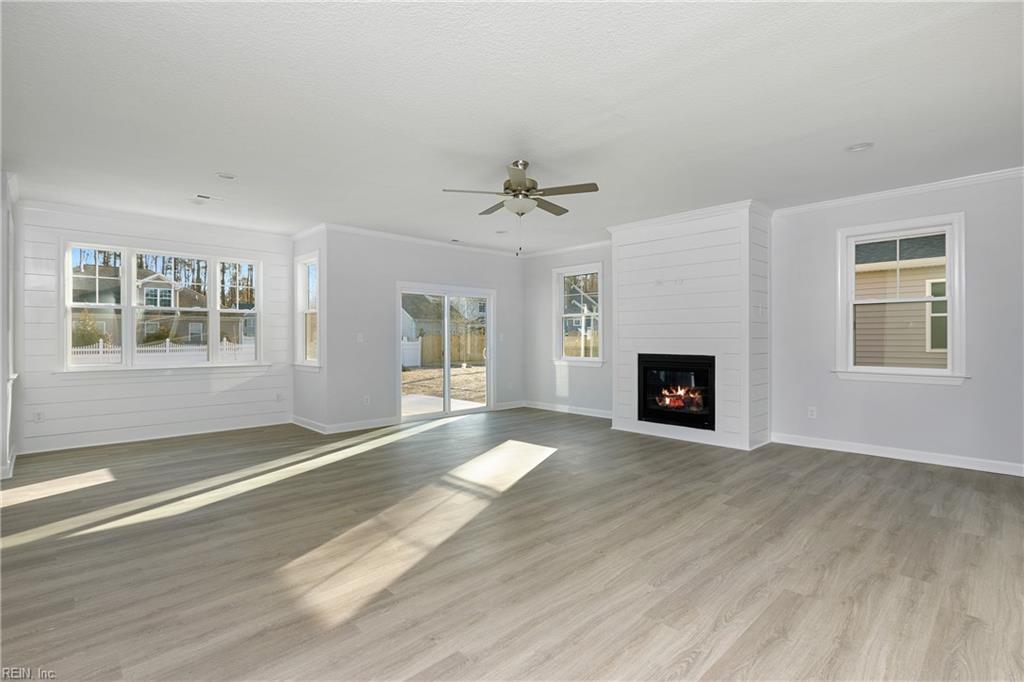 Chesapeake, Virginia 23322, United States, 5 Bedrooms Bedrooms, ,4 BathroomsBathrooms,Residential,Active,64725