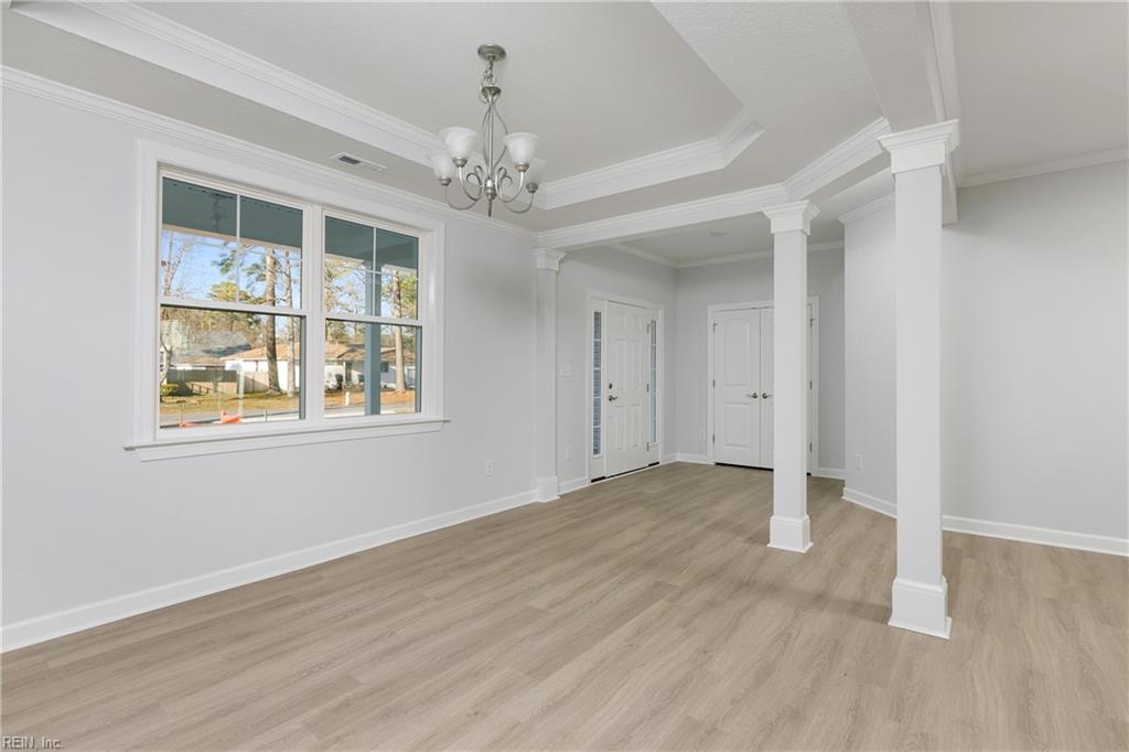 Chesapeake, Virginia 23322, United States, 5 Bedrooms Bedrooms, ,4 BathroomsBathrooms,Residential,Active,64725