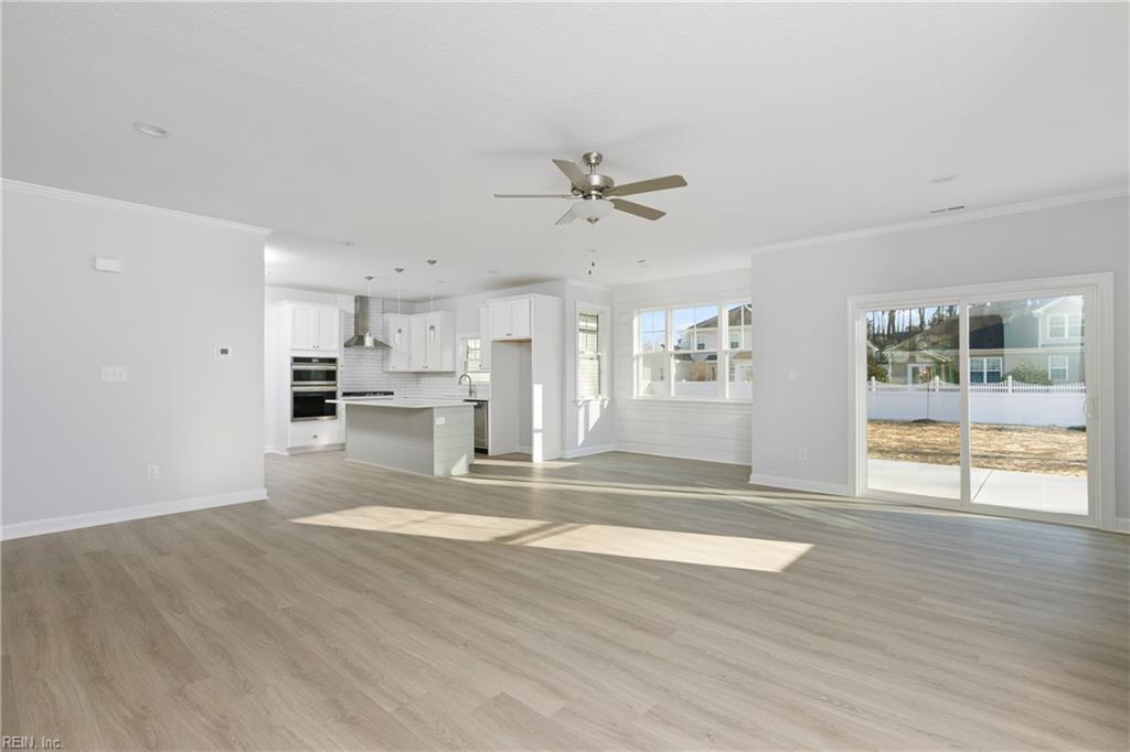 Chesapeake, Virginia 23322, United States, 5 Bedrooms Bedrooms, ,4 BathroomsBathrooms,Residential,Active,64725