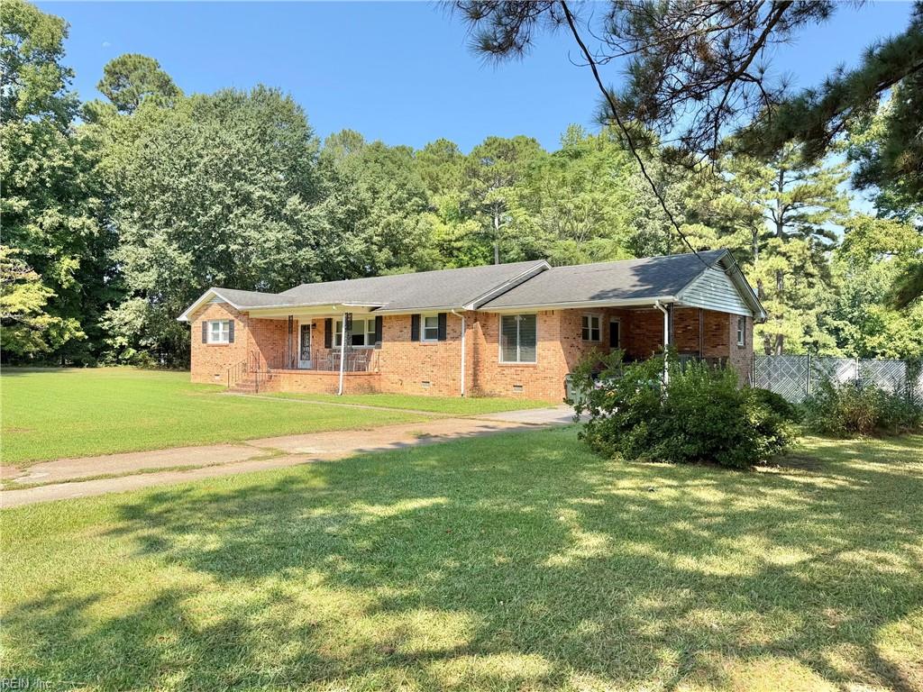 Photo of 2549 Skeetertown Road RD, Suffolk, VA 23434 (MLS # 10652273)