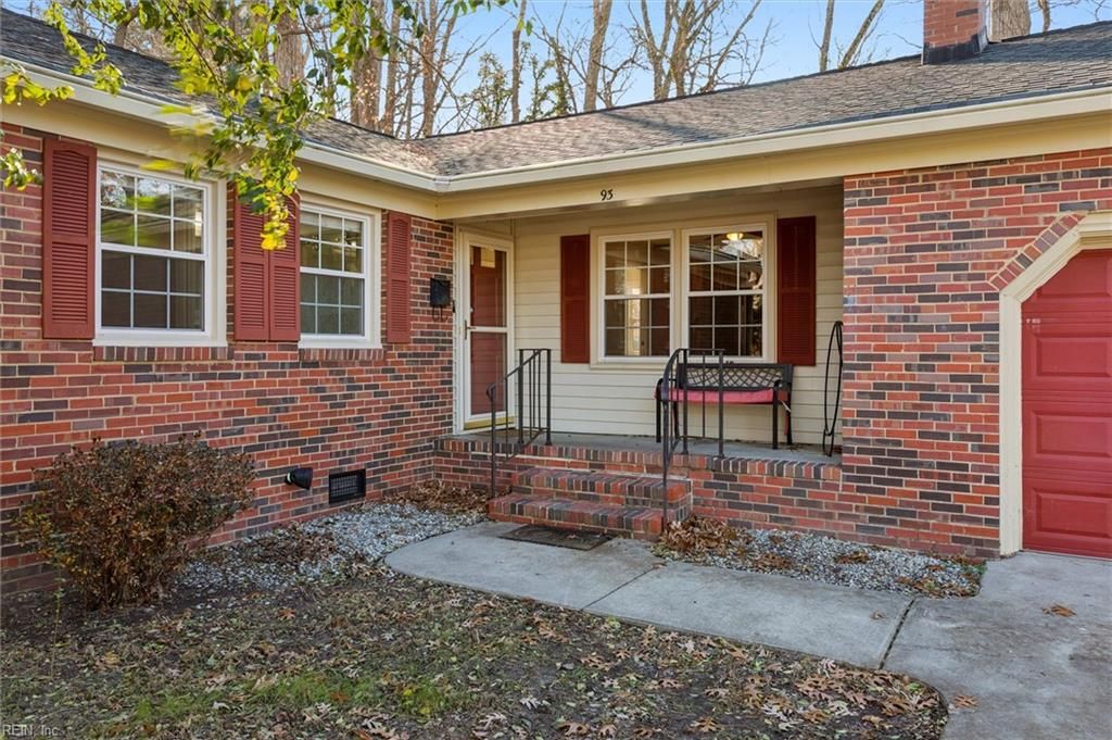 Photo of 93 Nicewood Drive, Newport News, VA 23602 (MLS # 10614404)