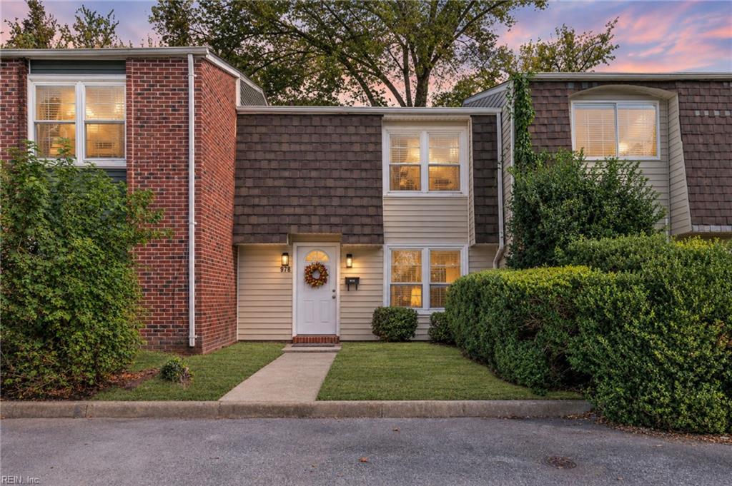 Photo of 978 Level Green Boulevard, Virginia Beach, VA 23464 (MLS # 10657148)