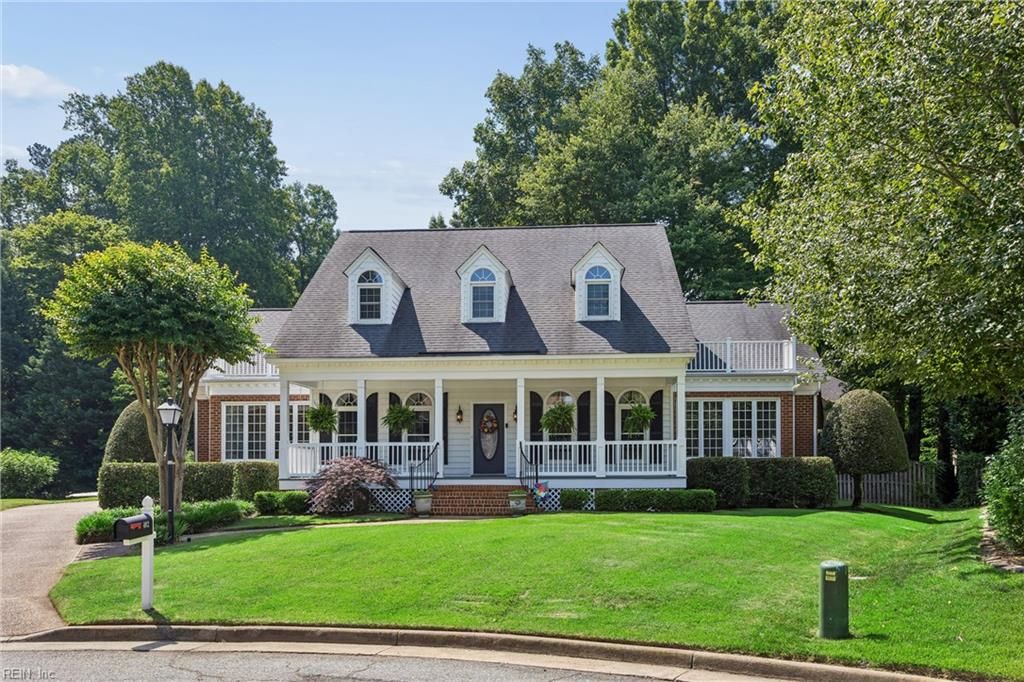 Photo of 402 Comfort Cove, Newport News, VA 23606 (MLS # 10639514)