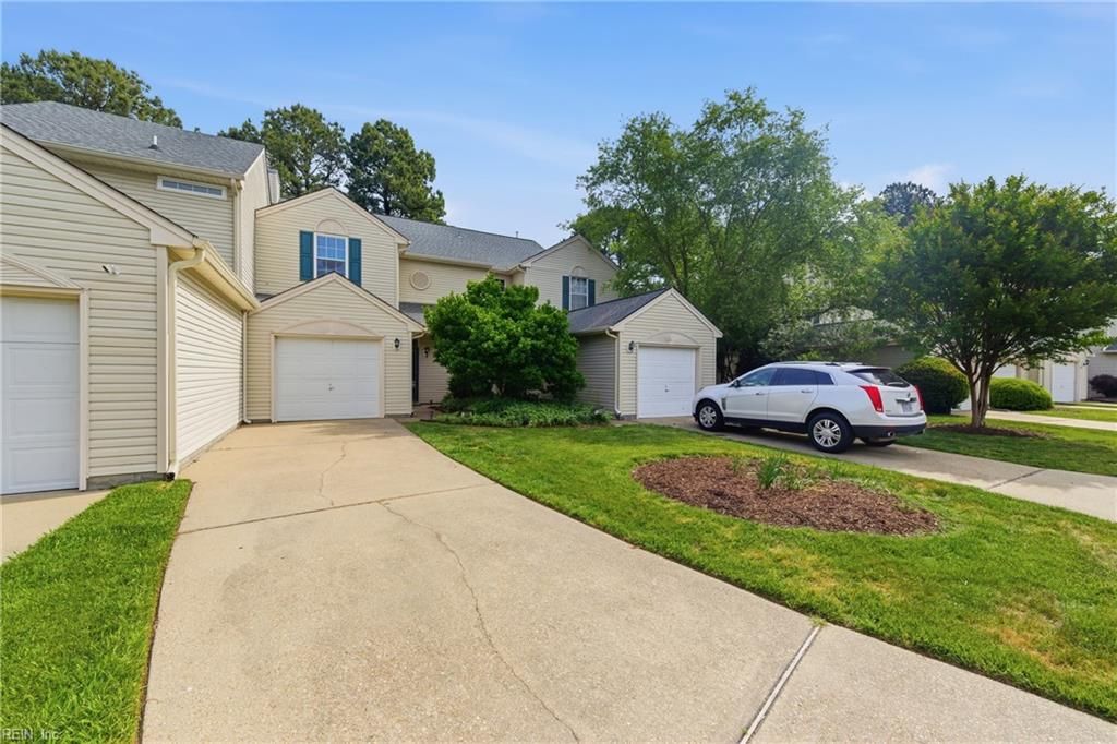 Photo of 1290 Lake Drive, Newport News, VA 23602 (MLS # 10632936)