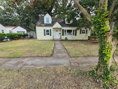Photo of 4881 Robin Hood Road, Norfolk, VA 23513 (MLS # 10643510)