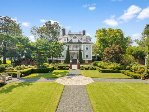 Photo of 1500 Chesapeake Avenue, Hampton, VA 23661 (MLS # 10647581)