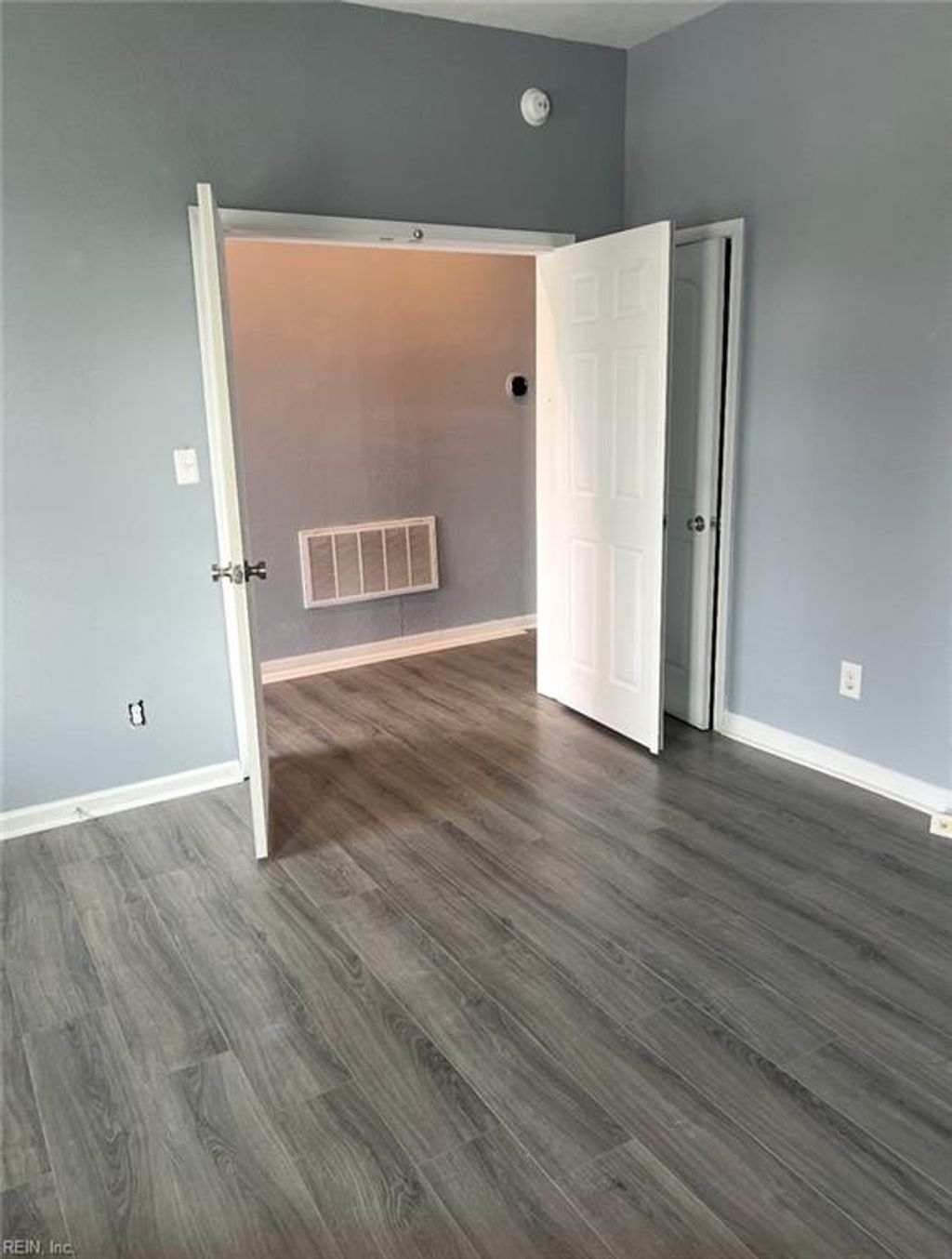 Photo of 922 Holladay Street, Portsmouth, VA 23704 (MLS # 10617822)