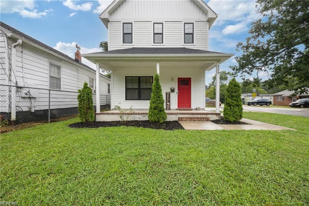 Photo of 509 Pitchkettle Road, Suffolk, VA 23434 (MLS # 10608385)