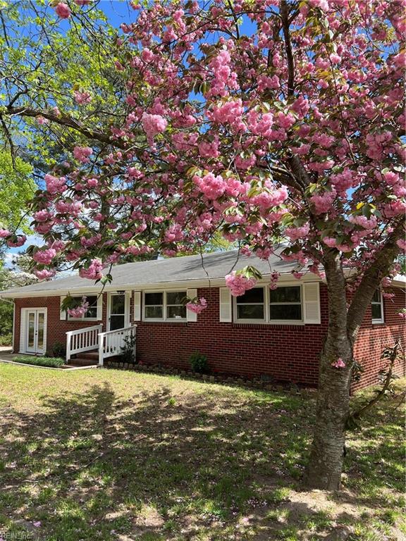 View Yorktown, VA 23692 house