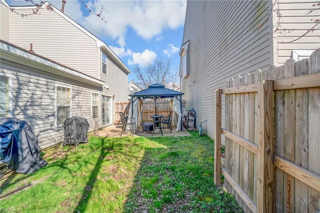 Chesapeake, Virginia 23320, United States, 3 Bedrooms Bedrooms, ,3 BathroomsBathrooms,Residential,Active,87822