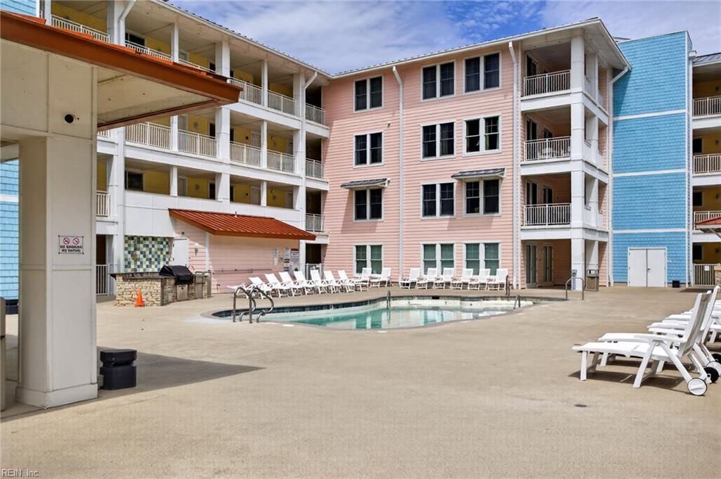 Photo of 3738 Sandpiper Road #335B, Virginia Beach, VA 23456 (MLS # 10632982)