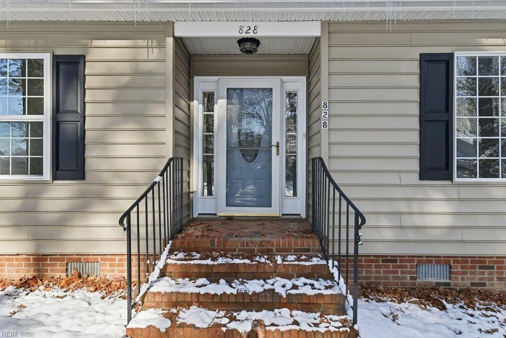 Photo of 828 Connors Drive, Newport News, VA 23608 (MLS # 10613161)
