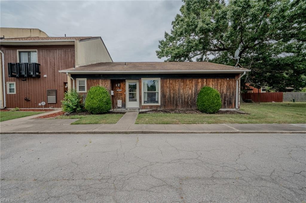 Photo of 6455 Edward Street, Norfolk, VA 23513 (MLS # 10639916)