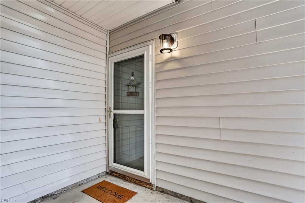 Photo of 708 Inlet Quay #B, Chesapeake, VA 23320 (MLS # 10630690)