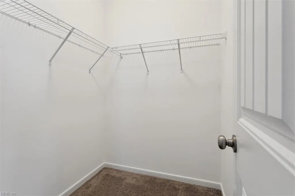 Newport News, Virginia 23608, United States, 2 Bedrooms Bedrooms, ,3 BathroomsBathrooms,Residential,Active,77208