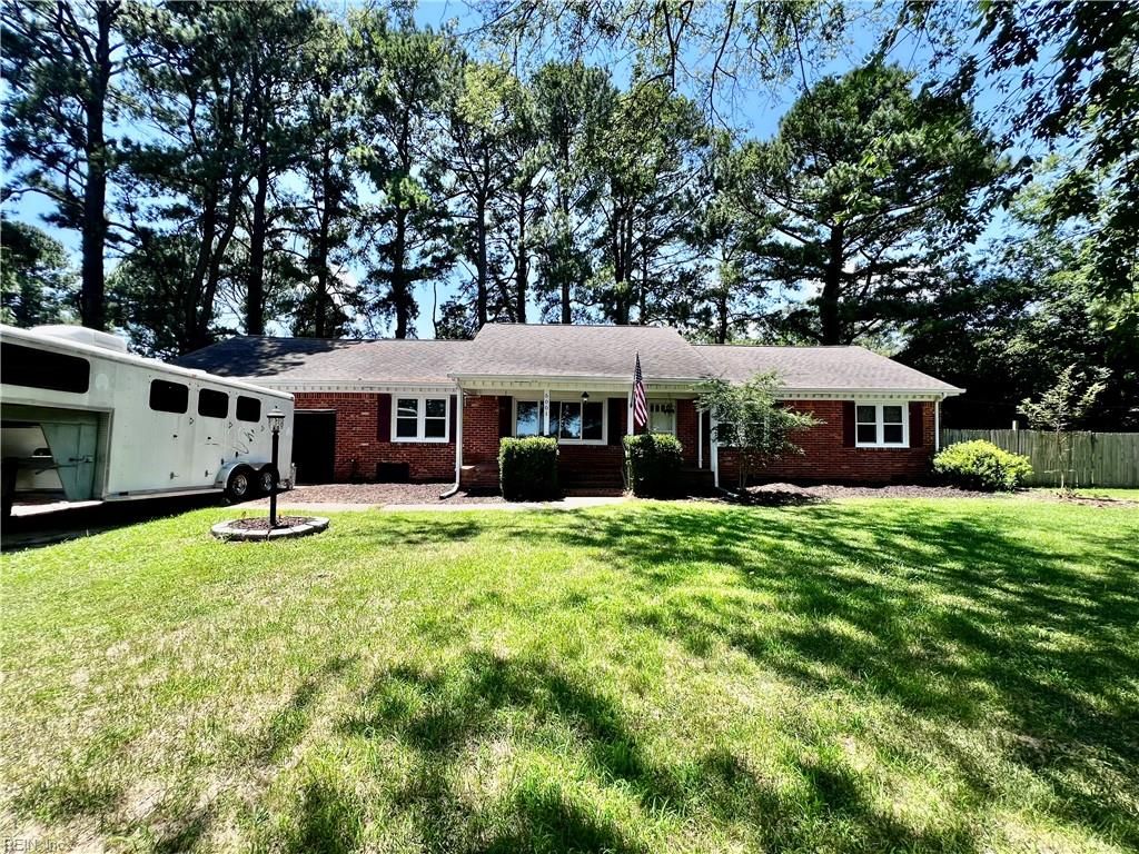 Photo of 5001 Bellamy Manor Drive, Virginia Beach, VA 23464 (MLS # 10622813)