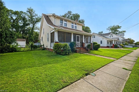 Photo of 131 Bellamy Avenue, Norfolk, VA 23523 (MLS # 10650827)