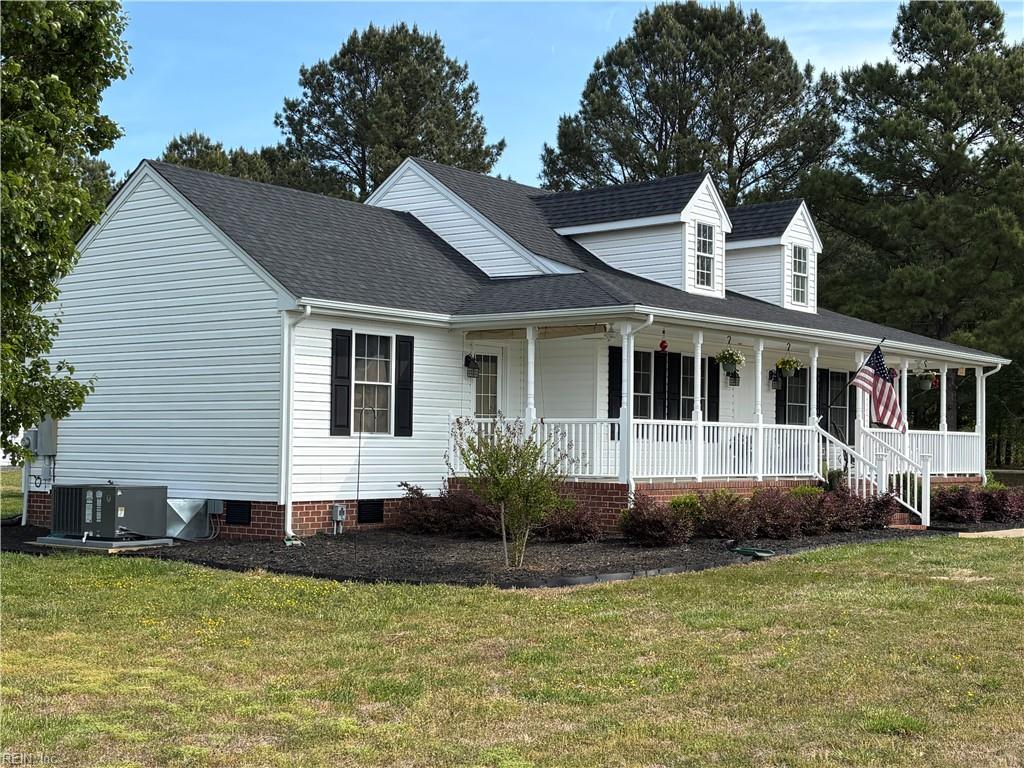 Photo of 926 Freeman Mill Road, Suffolk, VA 23438 (MLS # 10637826)