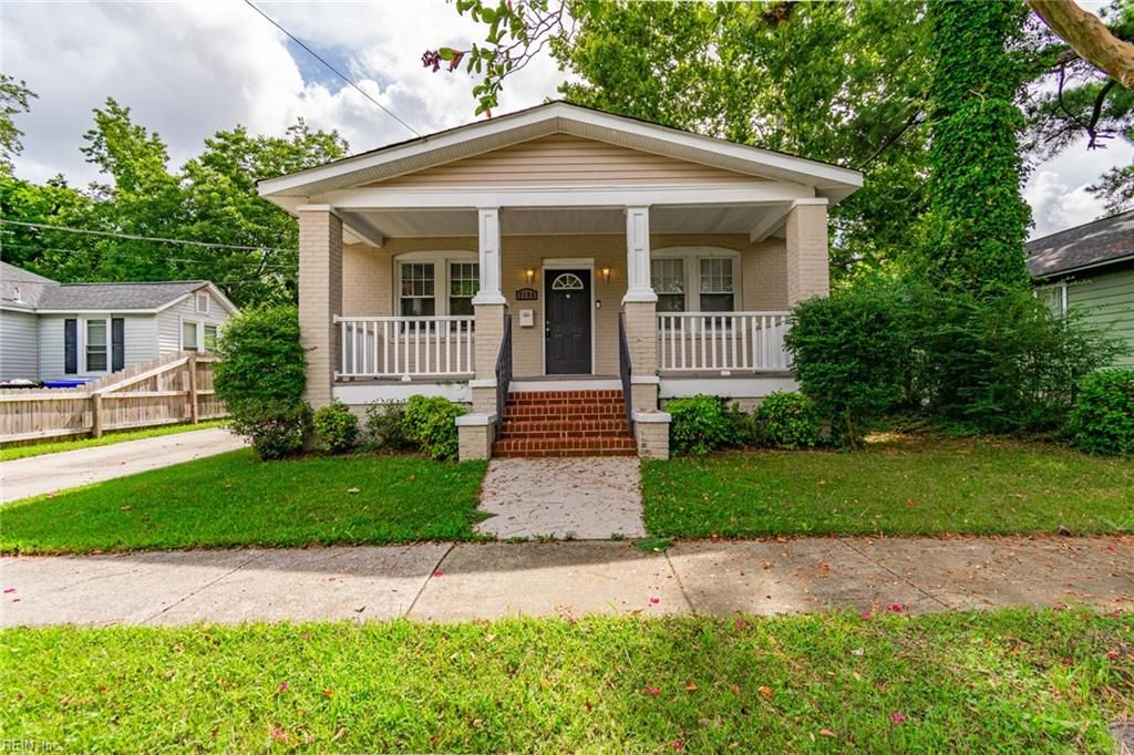 Photo of 3106 Peronne Avenue, Norfolk, VA 23509 (MLS # 10613916)